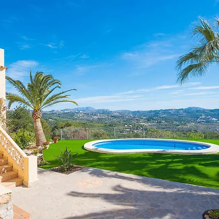 Sabine - Plusholidays Villa Calpe