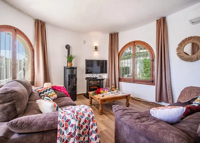 Sabine - Plusholidays Calp