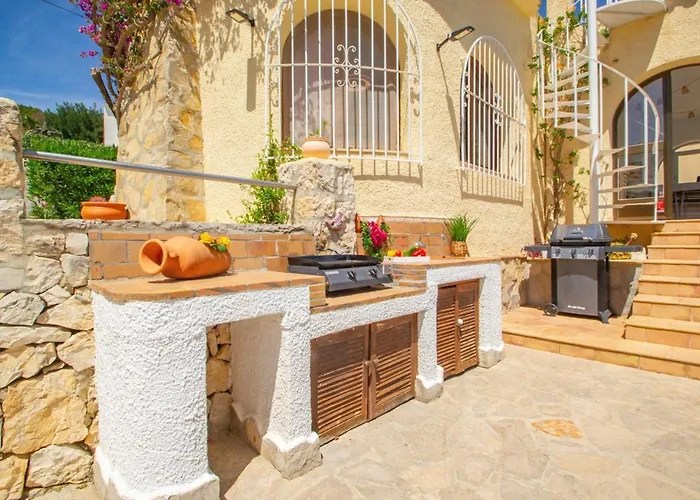 Sabine - Plusholidays * Calp